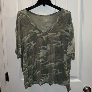 American Eagle Camo print short sleeve shirt.